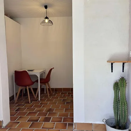 Douceur Du Sud, Entre Et Campagne Hyeres